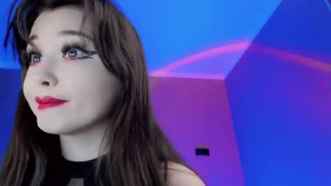 natsumi18 online show from 02/12/25, 07:44