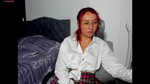 Natalia online show from 02/02/25, 12:30