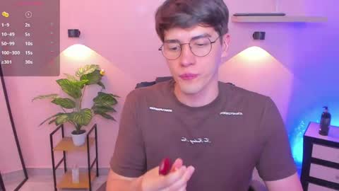 Snapshot of natte__ chatting on 05/09/26, 02:39 Nathaniel online show from 05/09/26, 02:39