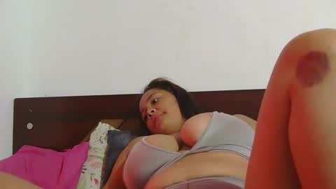 Snapshot of natty_01 chatting on 05/01/26, 12:10 natalia online show from 05/01/26, 12:10