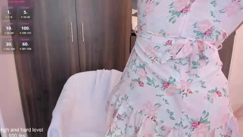 Nathalie online show from 12/19/25, 06:15