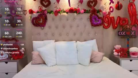 Snapshot of nattyqueen_ chatting on 02/17/25, 04:48 NattyQueen online show from 02/17/25, 04:48