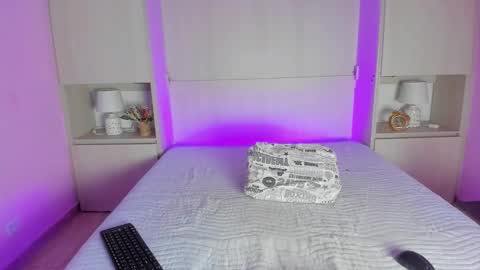 NATALIA online show from 11/28/25, 08:11