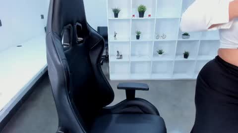 Jazmin Bigboobs online show from 11/05/25, 08:20