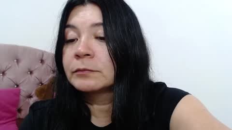 Snapshot of naturally_mature chatting on 12/16/24, 04:55 Sammy online show from 12/16/24, 04:55