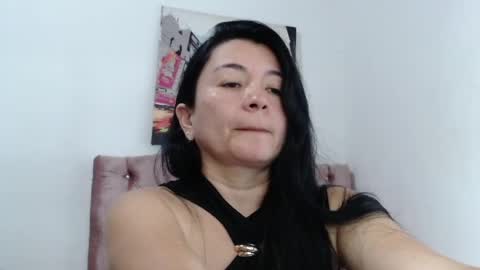 Snapshot of naturally_mature chatting on 05/04/26, 02:18 Sammy online show from 05/04/26, 02:18