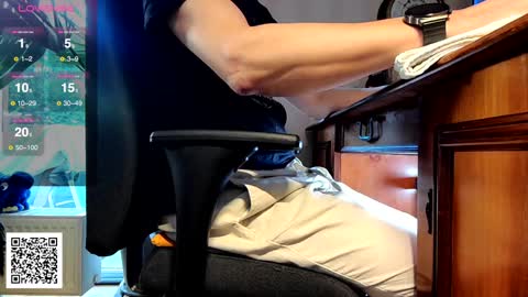 Nature online show from 01/13/25, 02:21