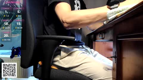 Nature online show from 02/21/25, 08:18