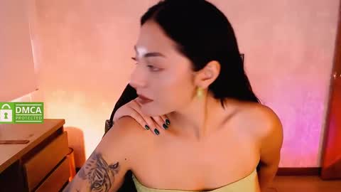 Natalia  Valeria online show from 02/07/25, 04:24