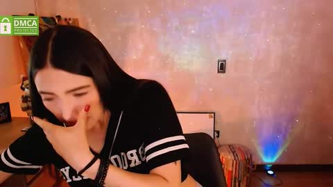 Snapshot of natval_ chatting on 12/03/25, 10:02 Natalia Valeria online show from 12/03/25, 10:02