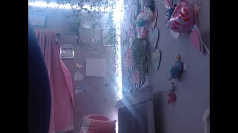 Amara rose online show from 03/04/26, 10:54