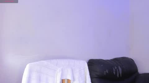 Snapshot of naty__mature_ chatting on 04/21/26, 06:01 Nataly online show from 04/21/26, 06:01