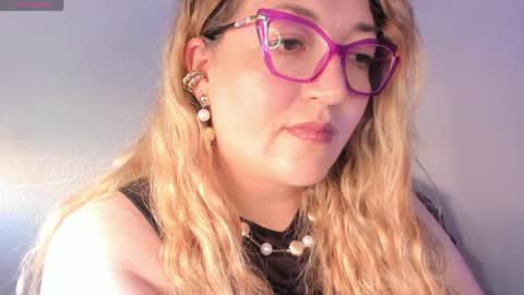 Snapshot of naty__mature_ chatting on 04/30/26, 05:19 Nataly online show from 04/30/26, 05:19