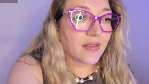 Snapshot of naty__mature_ chatting on 04/30/26, 08:57 Nataly online show from 04/30/26, 08:57