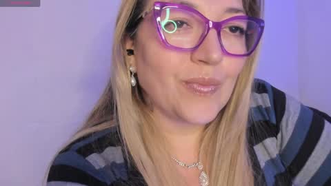 Snapshot of naty__mature_ chatting on 05/16/26, 12:07 Nataly online show from 05/16/26, 12:07