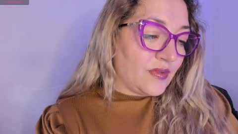 Snapshot of naty__mature_ chatting on 05/19/26, 07:20 Nataly online show from 05/19/26, 07:20