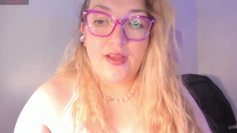Snapshot of naty__mature_ chatting on 05/24/26, 05:51 Nataly online show from 05/24/26, 05:51
