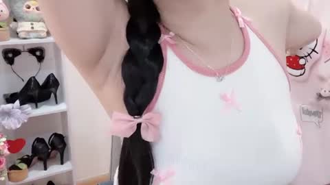 Snapshot of natycutiegirl chatting on 06/25/26, 02:22 Kiki online show from 06/25/26, 02:22