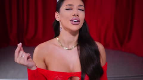 Naty online show from 01/28/25, 07:53