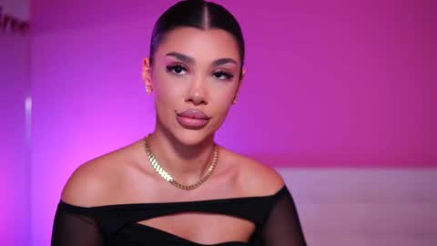 Naty online show from 03/07/25, 08:23