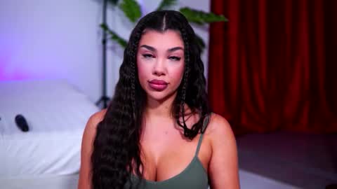 Naty online show from 10/04/25, 09:07