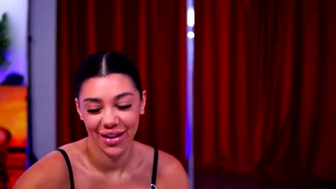 Naty online show from 12/05/25, 04:43