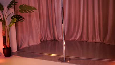 Naty online show from 03/29/26, 07:14