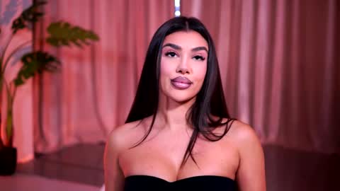 Naty online show from 04/02/26, 07:00