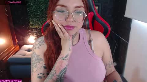 Sofia  IG Natykors08 online show from 10/28/25, 08:11