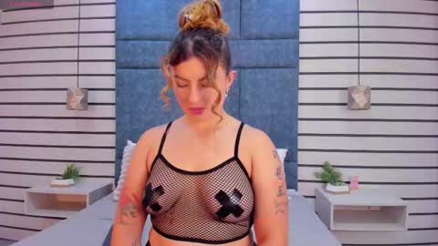 Naty  online show from 11/05/25, 09:26