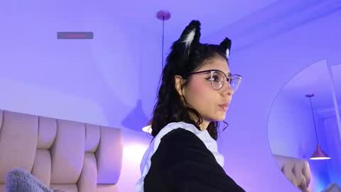 Natalia  online show from 02/05/26, 09:25