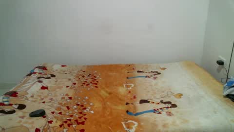 Snapshot of natyscoth chatting on 02/21/25, 05:02      online show from 02/21/25, 05:02