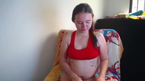 Snapshot of natyscoth chatting on 03/11/25, 04:29      online show from 03/11/25, 04:29