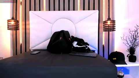 natzuki_ online show from 01/19/26, 11:03