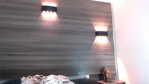 natzuki_ online show from 05/02/26, 08:03