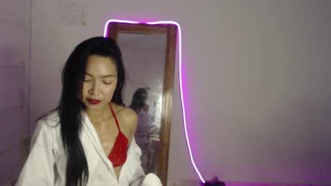 Stella Mcqueen online show from 03/19/26, 08:46