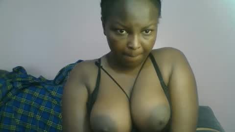 naughti_garlie online show from 11/16/25, 08:31