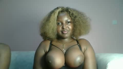 Snapshot of naughti_garlie chatting on 05/31/26, 06:09 naughti_garlie online show from 05/31/26, 06:09