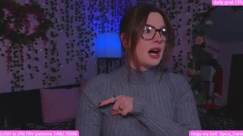 Snapshot of naughty_bella99 chatting on 05/22/26, 11:32 bella online show from 05/22/26, 11:32