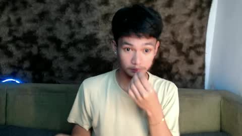 Snapshot of naughty_cy chatting on 07/08/26, 07:24 itzme cyril online show from 07/08/26, 07:24