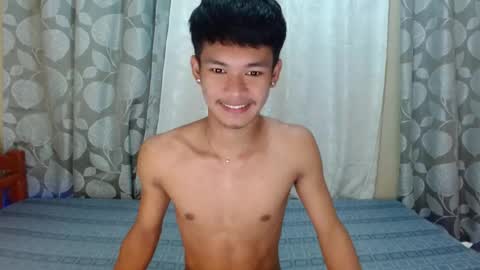 Snapshot of naughty_cy chatting on 07/16/26, 08:37 itzme cyril online show from 07/16/26, 08:37