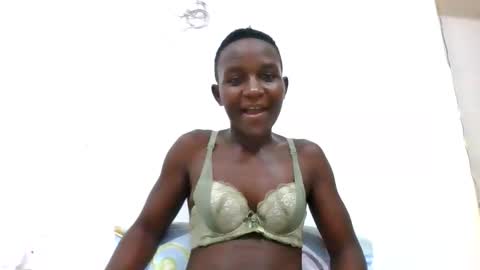 Snapshot of naughty_doll2 chatting on 05/26/26, 10:39 naughty_doll2 online show from 05/26/26, 10:39