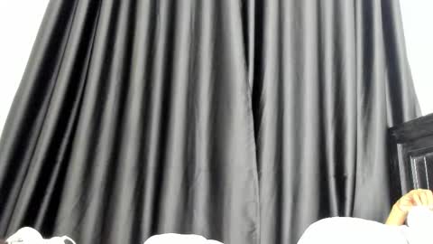 Snapshot of naughty_dreamss chatting on 02/05/26, 09:30 naughty_dreamss online show from 02/05/26, 09:30