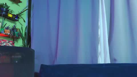 Em  please help me reach 100 thumbs up 3 online show from 11/22/25, 04:55