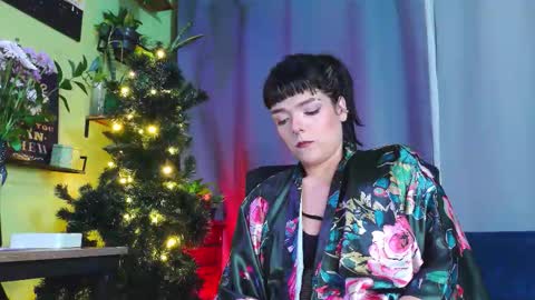 Em  please help me reach 100 thumbs up 3 online show from 01/06/26, 03:54