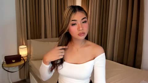 naughty_hunk_yuki online show from 12/05/25, 07:17