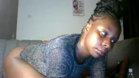 Snapshot of naughty_jee chatting on 06/16/26, 02:14 jee online show from 06/16/26, 02:14