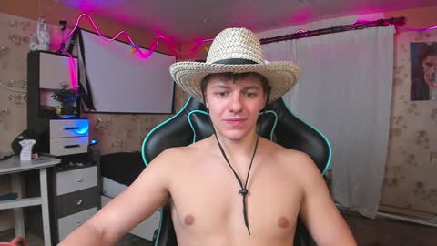 Nik online show from 12/21/24, 06:55