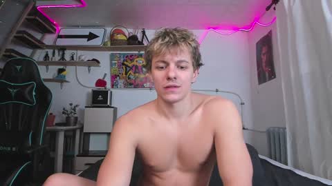 Nik online show from 01/10/25, 07:11