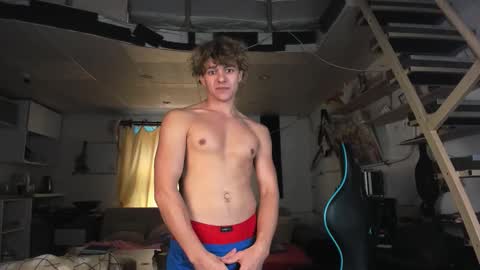 Nik online show from 10/06/25, 09:29